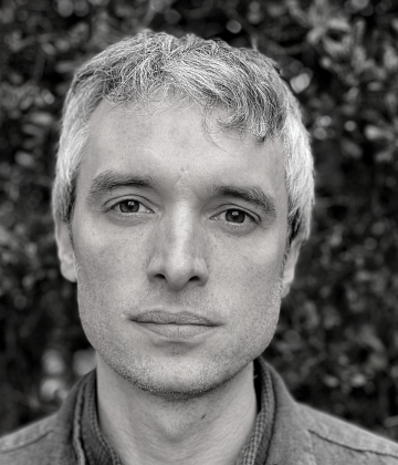 Headshot of Jim Tebbett